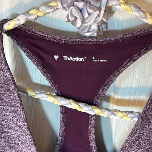 NWT TNA TnAction Flow Sports Bra – Size Large - Picture 2 of 5